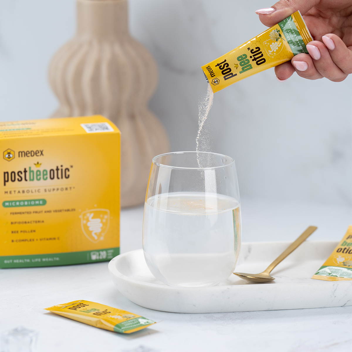 Postbeeotic-06753-1200x1200px
